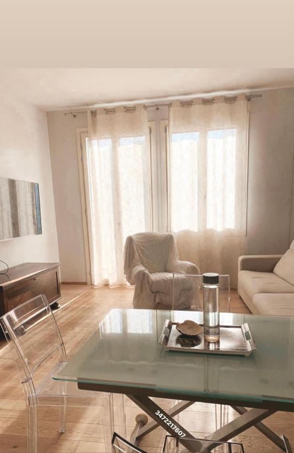 Azapartments *